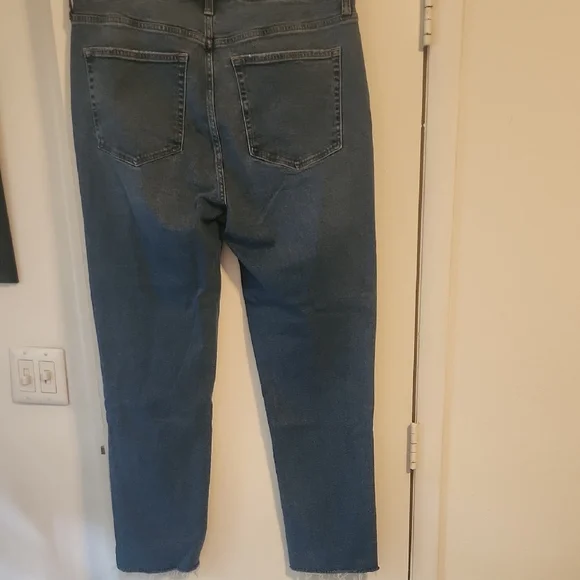J. Crew Essential Straight Jeans - Picture 3 of 5